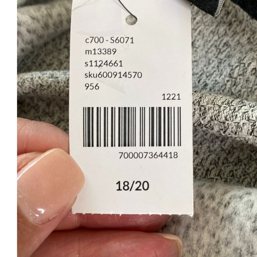 Lane Bryant NWT Womens Grey and White Cowl Neck Poncho Top Size 18/20 Grunge - Picture 4 of 10